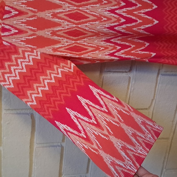 Donna Morgan Beautiful Vibrant 3/4 Sleeve Midi Dress. NWOT - Picture 4 of 9